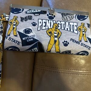 Penn State Themed Wristlet Wallet with Removable Strap